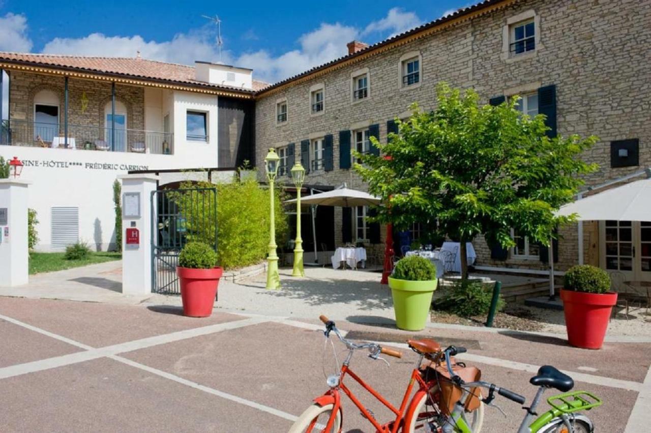 Hotel Spa Frederic Carrion Et Sa Table Gastronomique Vire  Exterior photo