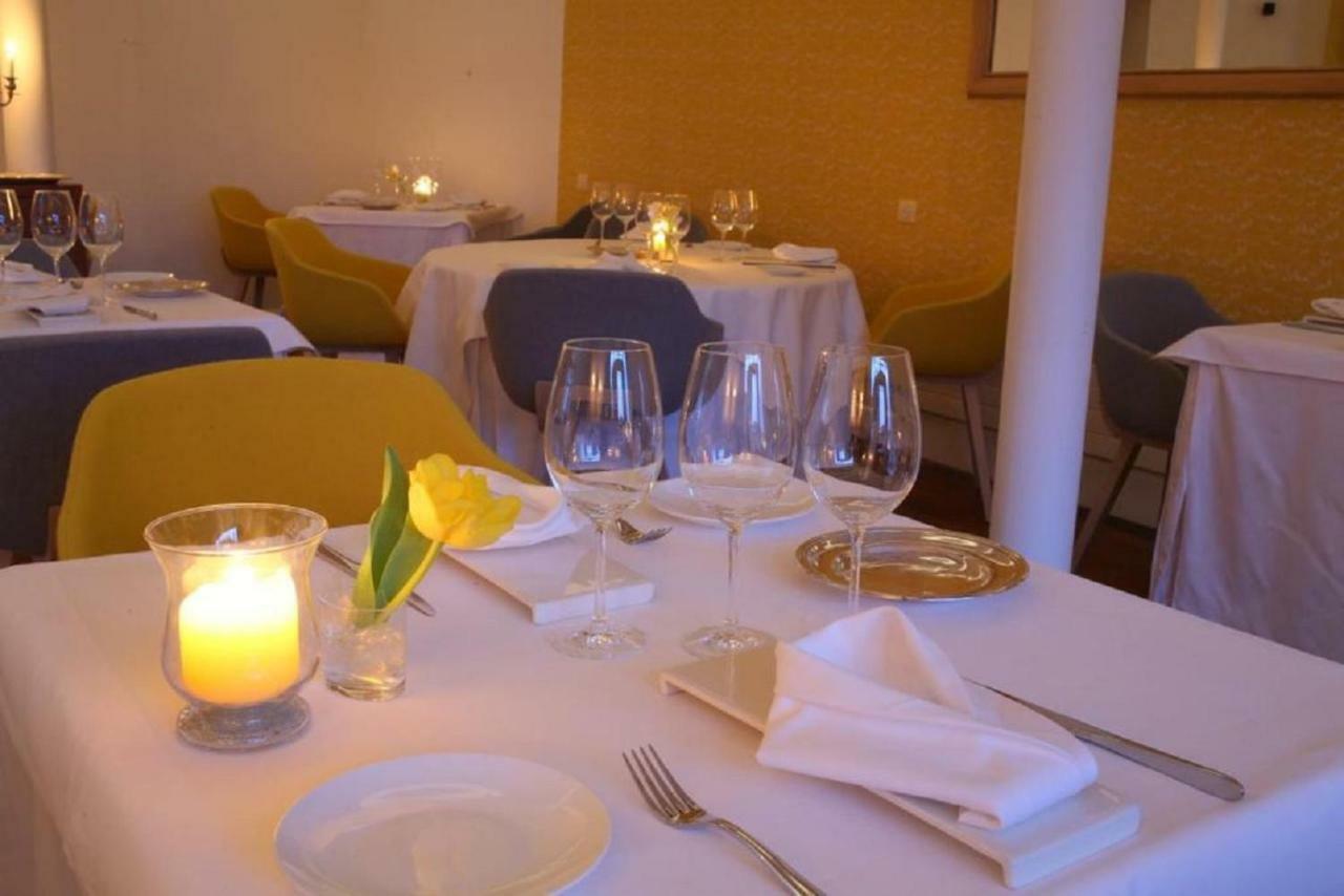 Hotel Spa Frederic Carrion Et Sa Table Gastronomique Vire  Exterior photo